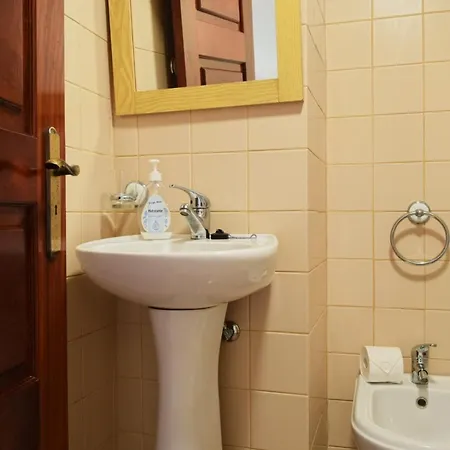 Ponte Cottage, A In Madeira