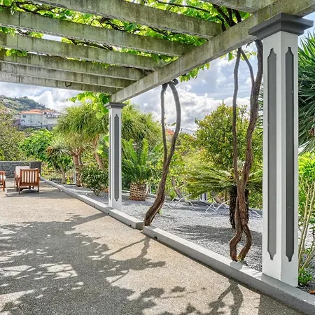 Дом отдыха Ponte Cottage, A In Madeira