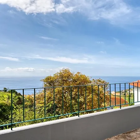 Ponte Cottage, A In Madeira