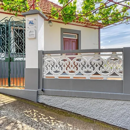 Ponte Cottage, A In Madeira